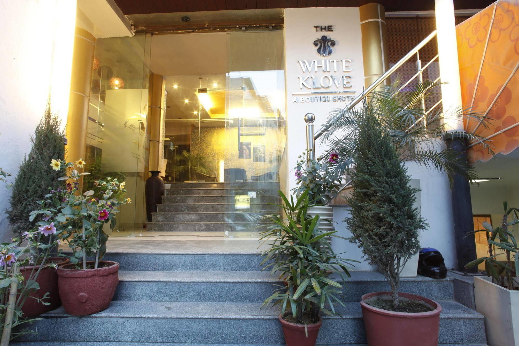 The White Klove Hotel New Delhi Exterior photo